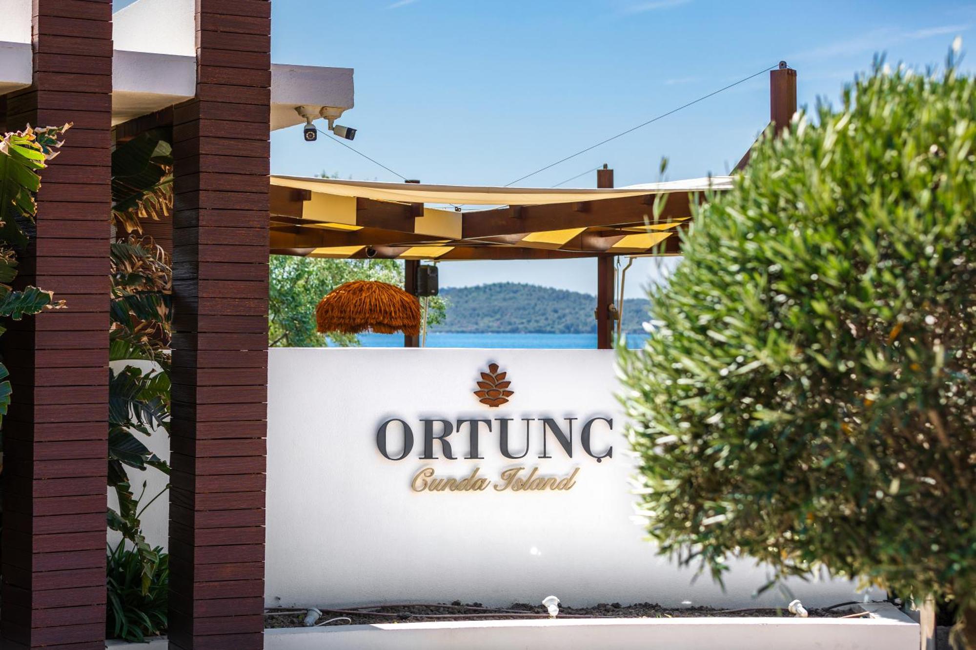 Ortunc Hotel - Cunda Island (Adults Only) Ayvalik Exterior photo